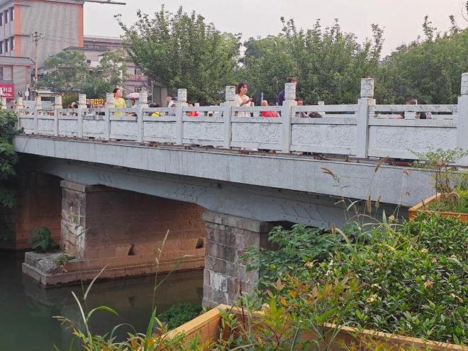 门桥的桥面修补有几个误解!PP模拟器免费试玩关于老南(图1) 门桥的桥面修补有几个误解!PP模拟器免费试玩关于老南(图1)